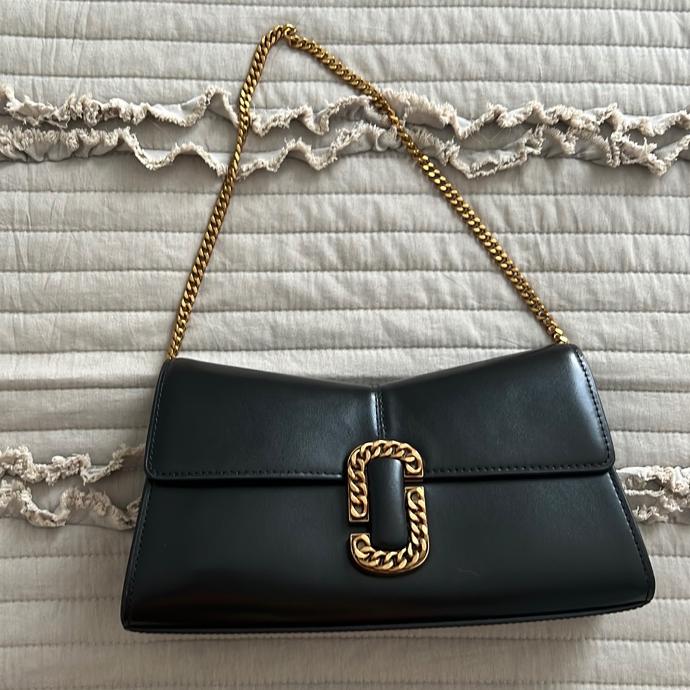 Marc jacobs- st marcs convertible clutch. Black